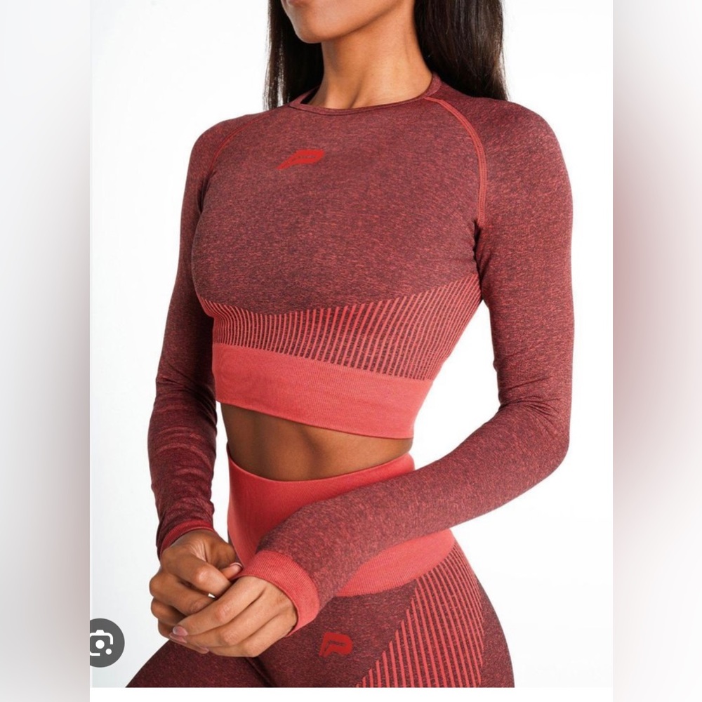 Pursue Fitness Adapt Seamless Crop Top